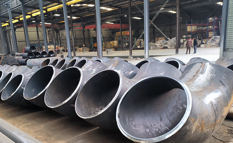 Сравнение бесшовных и сварных стальных фитингов