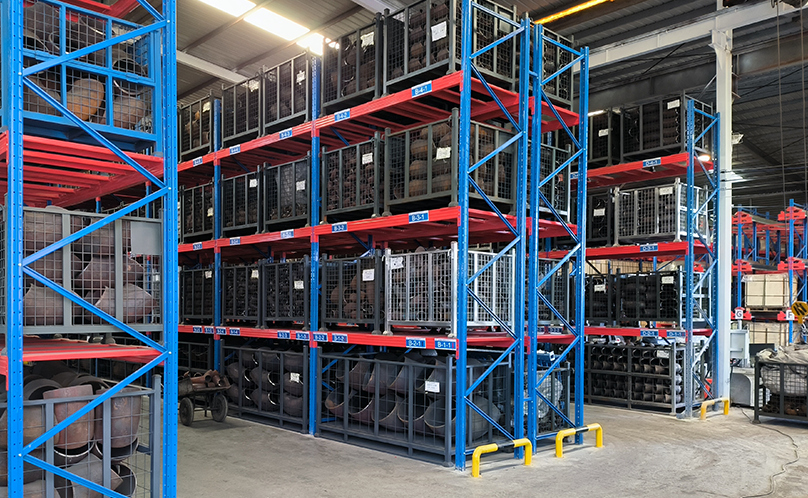 Откройте для себя универсальность тройников, колен, муфт и наружной резьбы