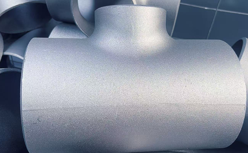 Обмен знаниями о тройниках из нержавеющей стали