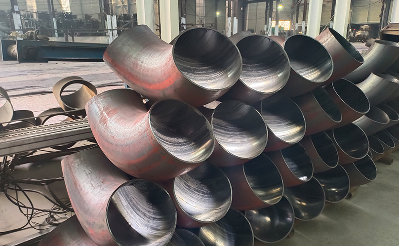 Различные марки материалов и спецификации типовых испытаний для колен труб из нержавеющей стали